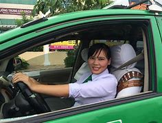 Lái Xe Taxi Công Nghệ